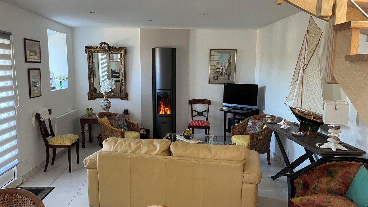 Photo of Livingroom in Hopital-Camfrout
