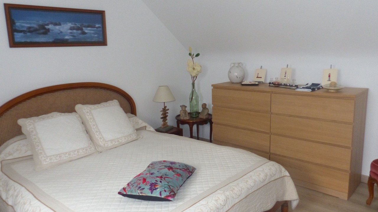 Photo of Bedroom in Hopital-Camfrout