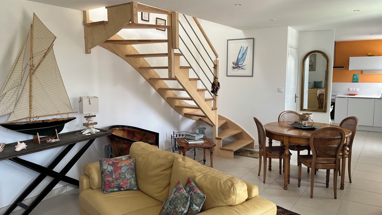 Photo of Livingroom in Hopital-Camfrout