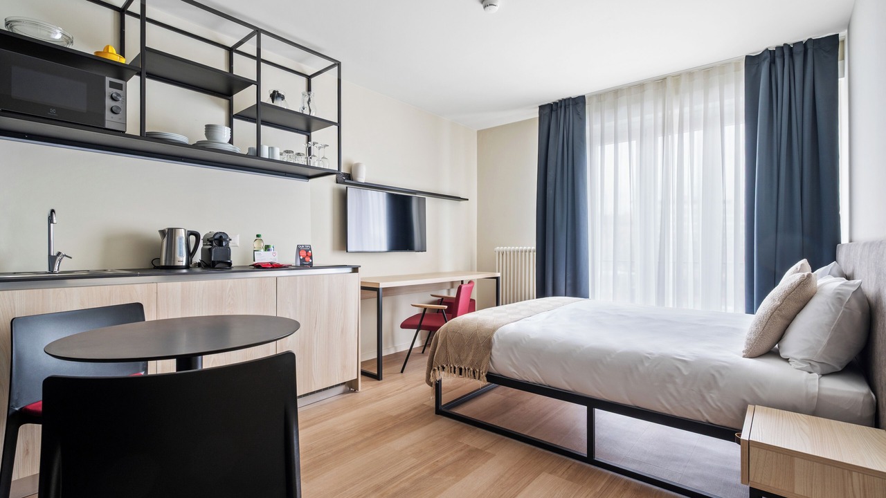 Photo of Bedroom in Les Philosophes