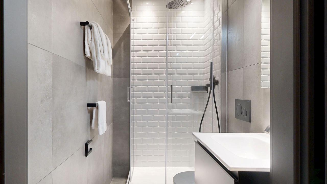 Photo of Bathroom in Les Philosophes