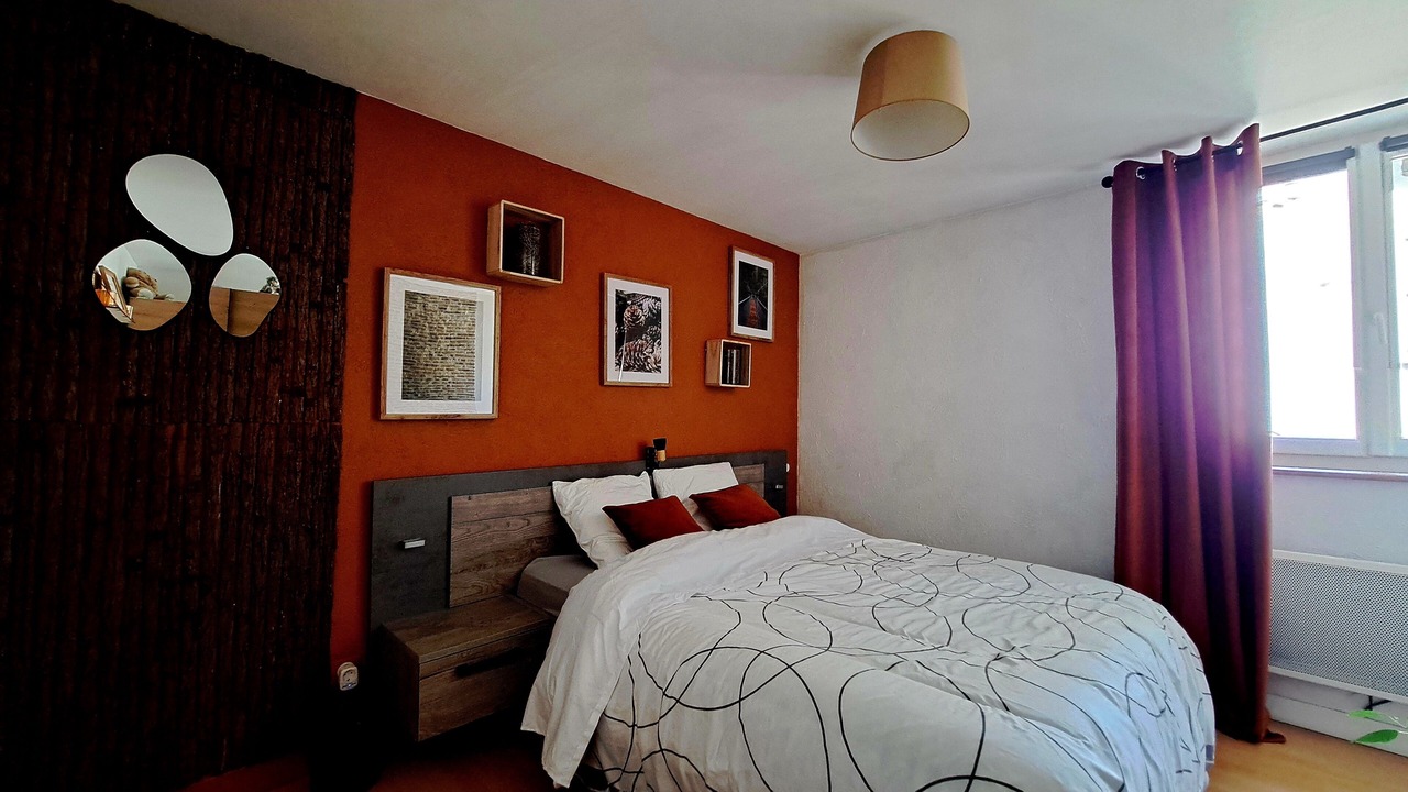 Photo of Bedroom in Saint-Leonard-de-Noblat