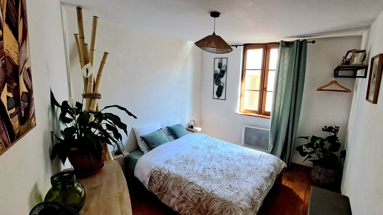 Photo of Bedroom in Saint-Leonard-de-Noblat