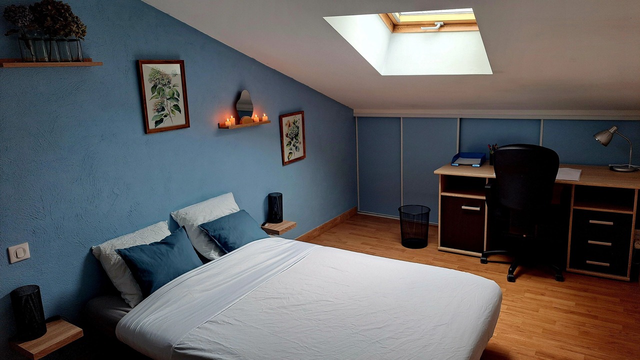 Photo of Bedroom in Saint-Leonard-de-Noblat