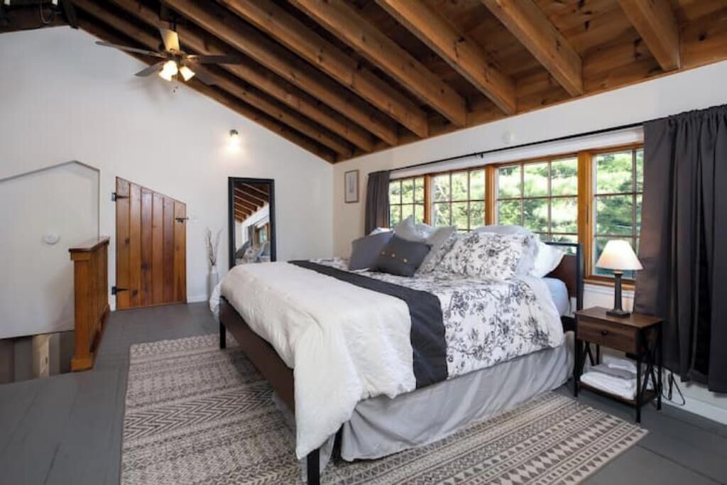 Photo of Bedroom in Warrensburg