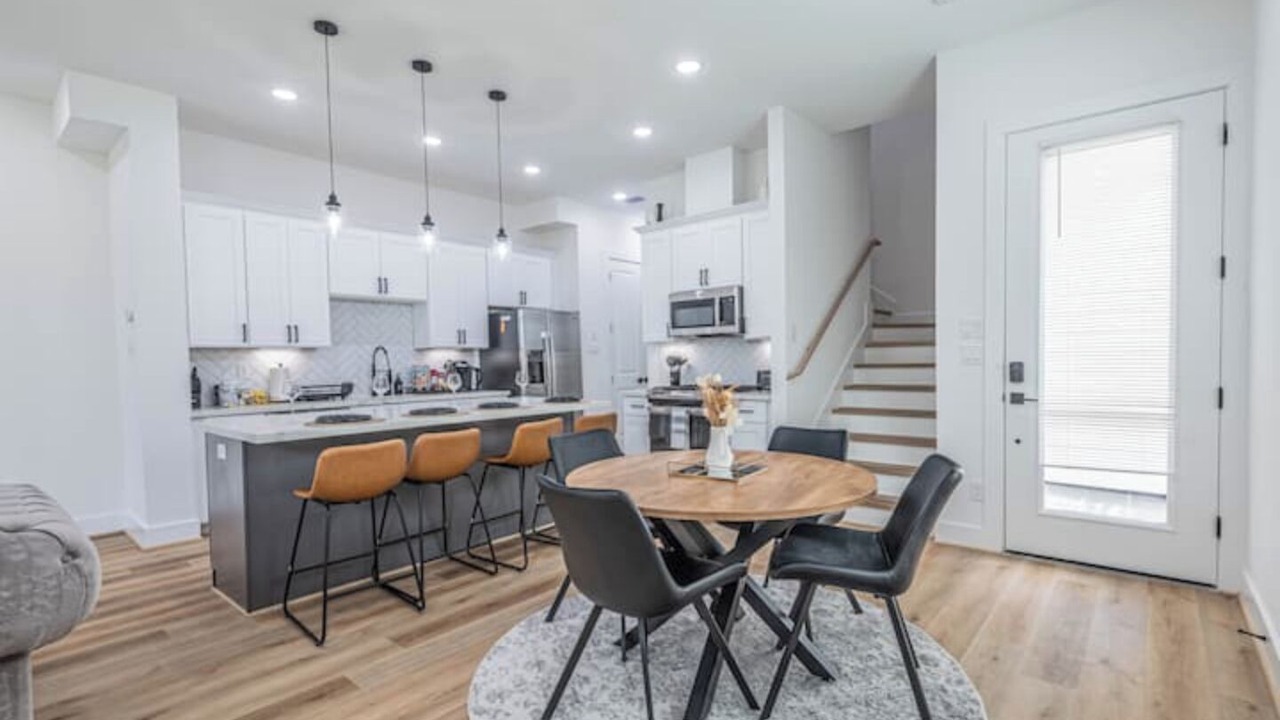 Photo of Others in South Central Houston