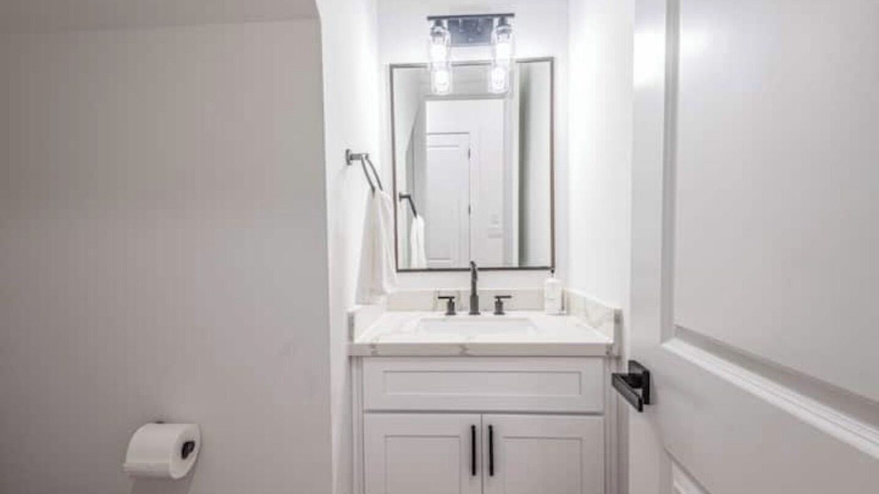 Photo of Bathroom in South Central Houston