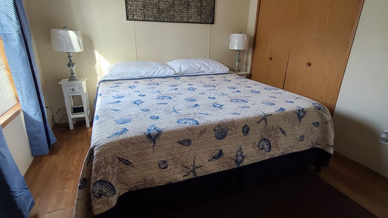 Photo of Bedroom in Hillsboro