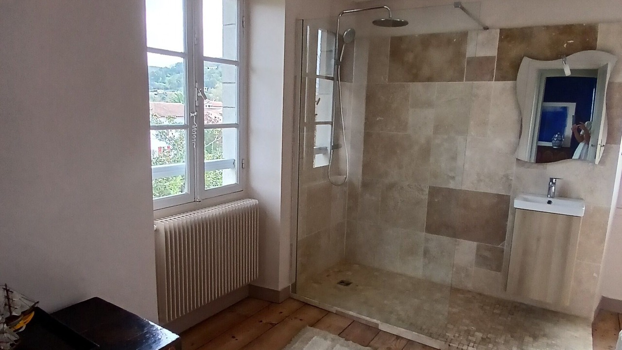 Photo of Bathroom in Ascain
