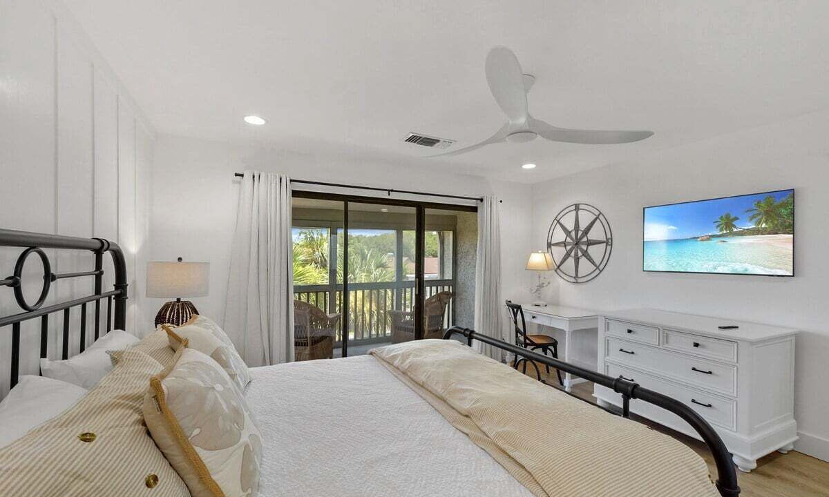 Photo of Bedroom in St. Simons Island