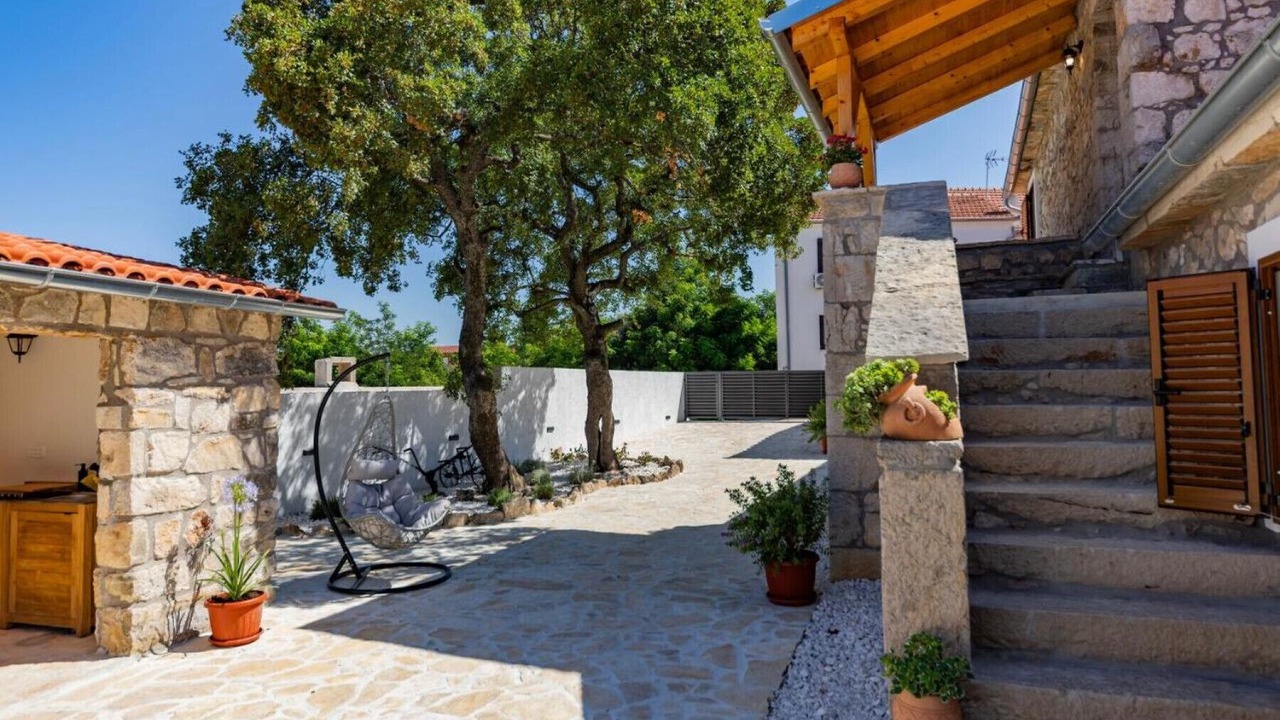 Photo of Patio Balcony in Velim