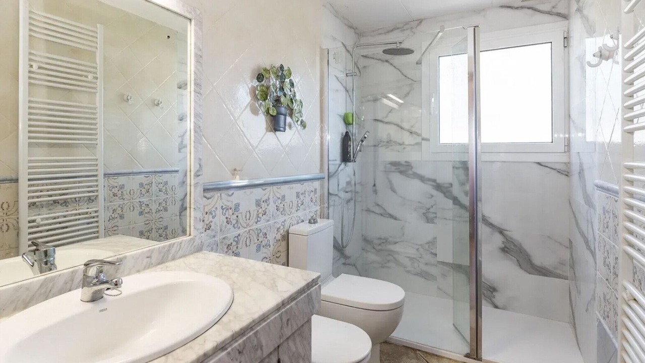 Photo of Bathroom in Cunit