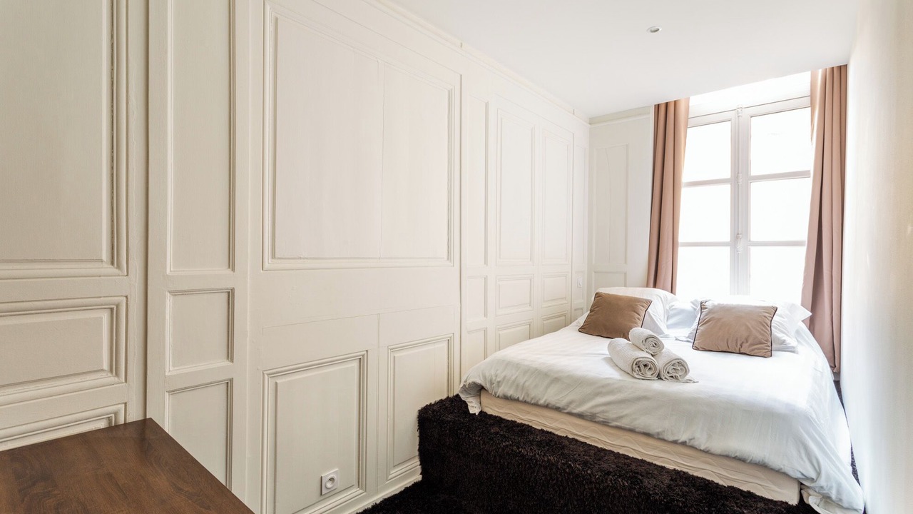 Photo of Bedroom in Centre