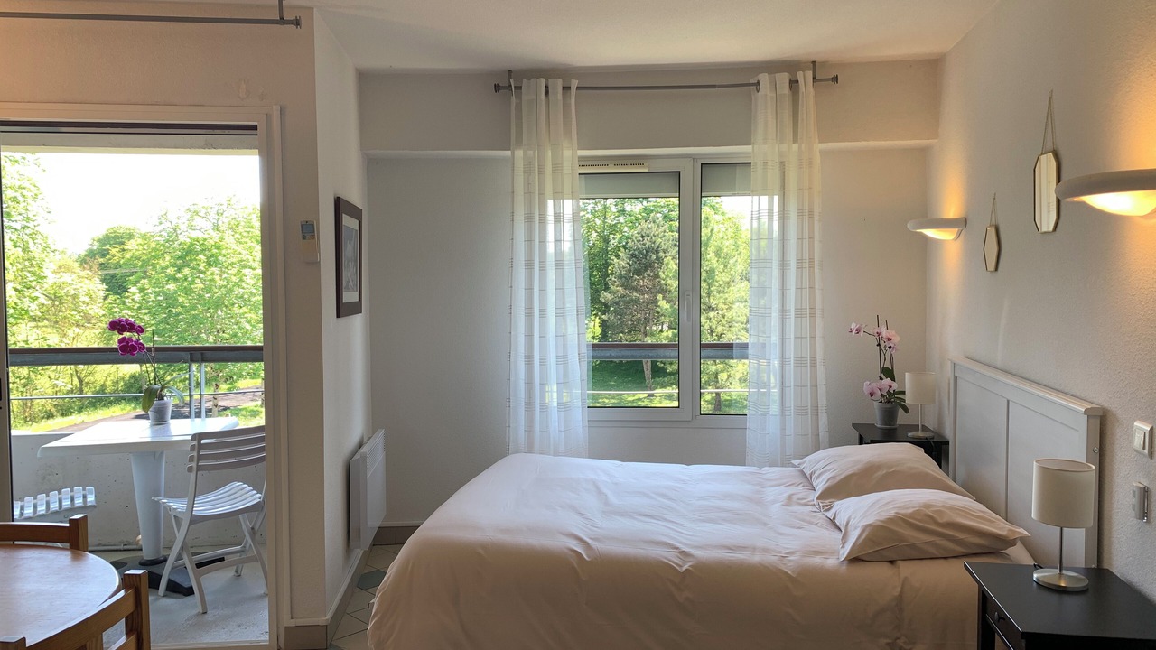 Photo of Bedroom in Castera-Verduzan