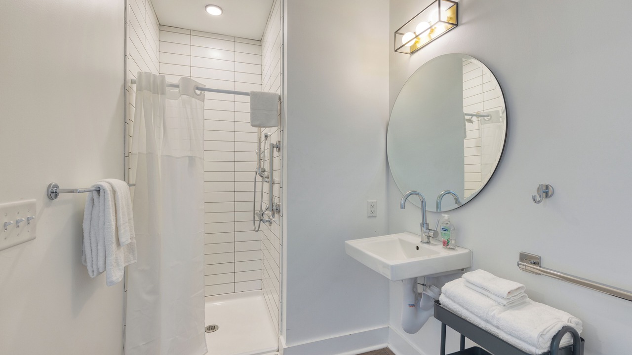 Photo of Bathroom in Historic Edgefield