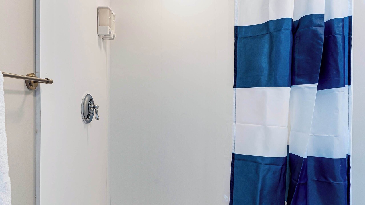 Photo of Bathroom in Hampton