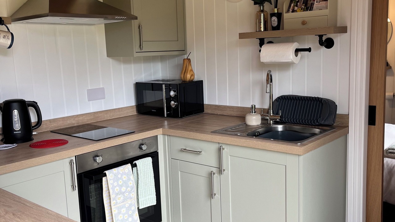 Photo of Kitchen in Three Legged Cross