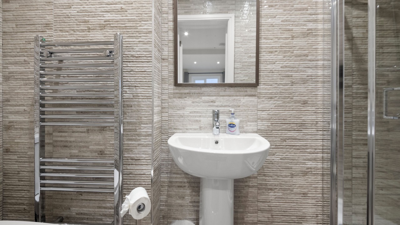 Photo of Bathroom in Cowley