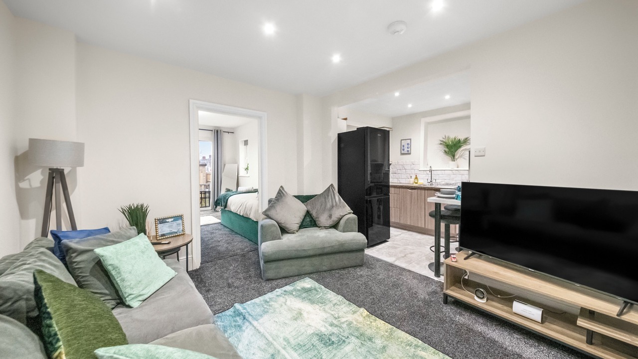 Photo of Livingroom in Cowley