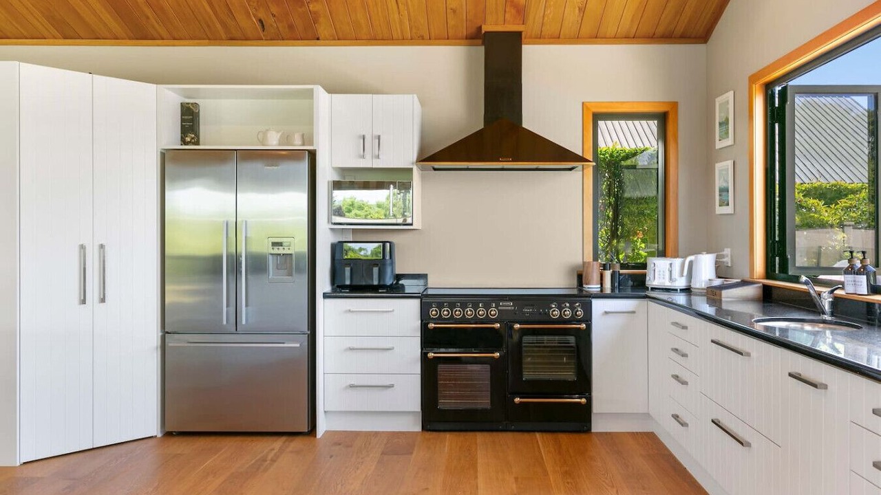 Photo of Kitchen in Nukuhau