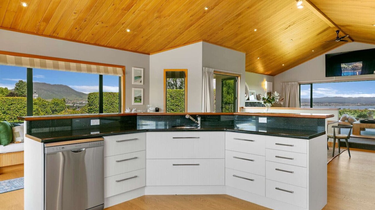 Photo of Kitchen in Nukuhau