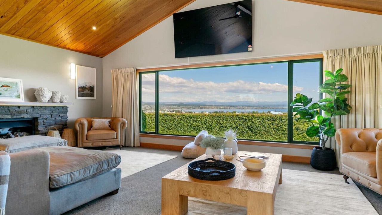 Photo of Livingroom in Nukuhau