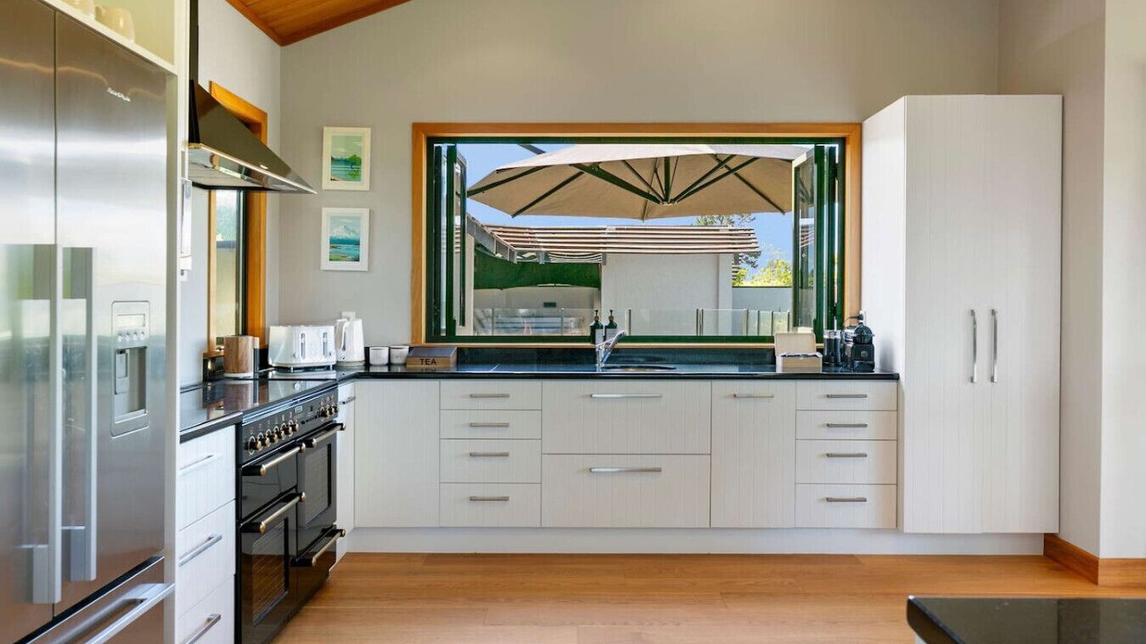 Photo of Kitchen in Nukuhau