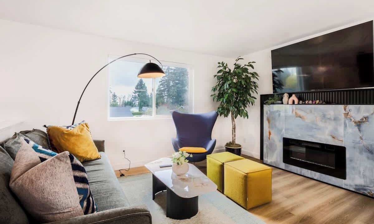 Photo of Livingroom in Renton