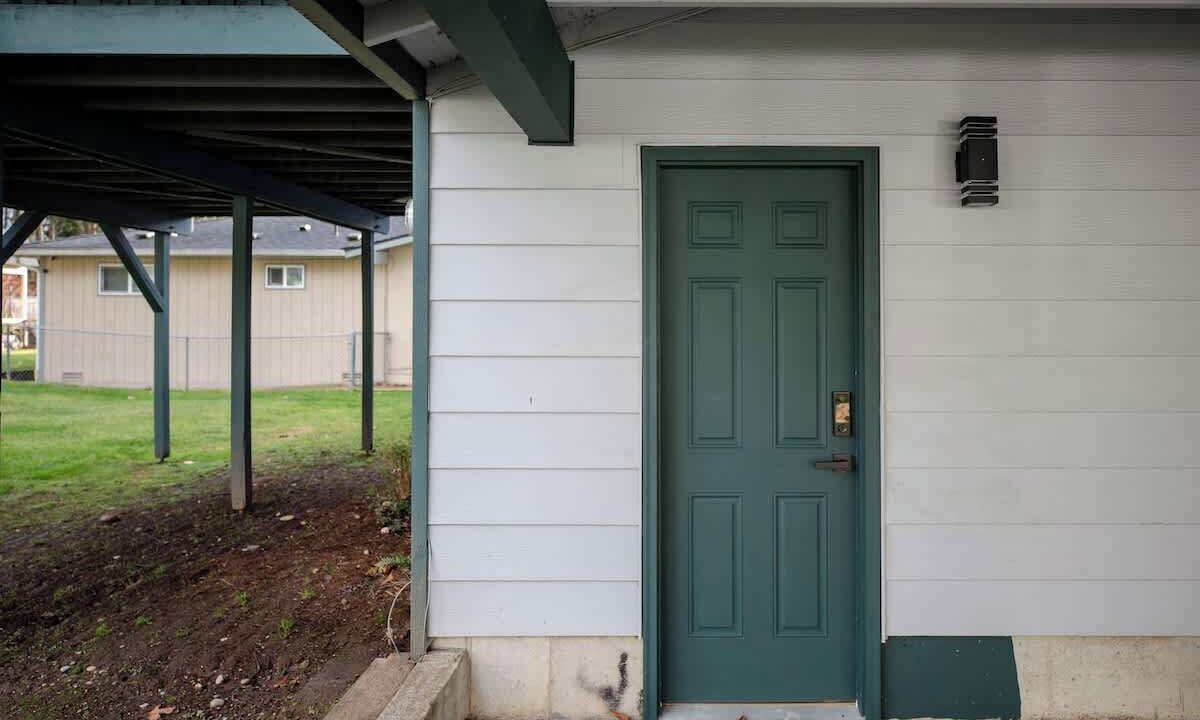 Photo of Outdoor in Renton