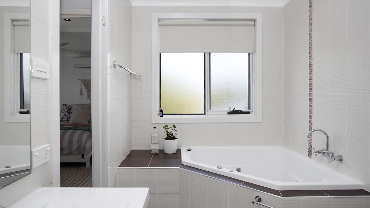 Photo of Bathroom in Tea Gardens