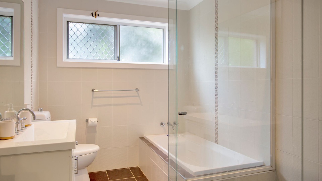 Photo of Bathroom in Tea Gardens