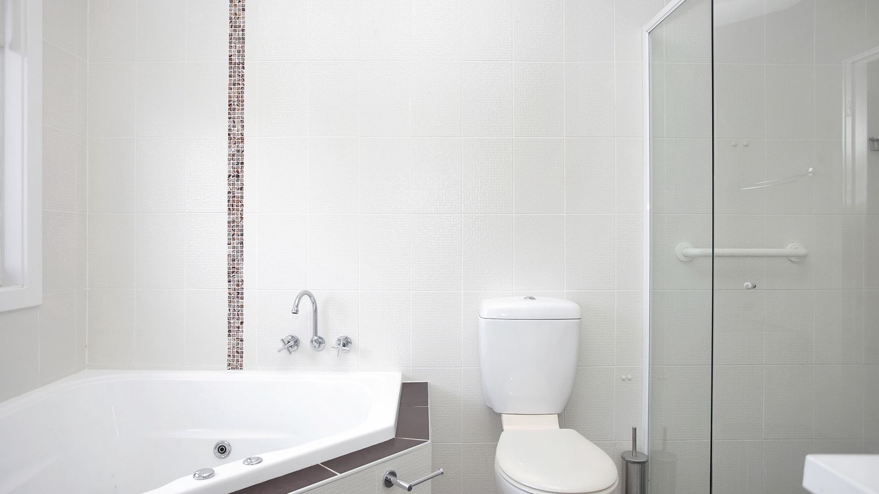 Photo of Bathroom in Tea Gardens