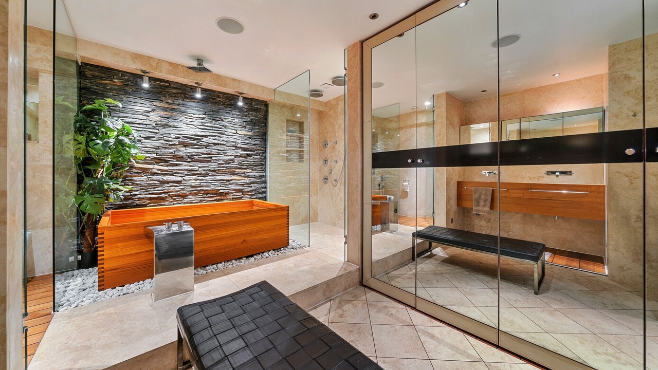 Photo of Others in Knightsbridge