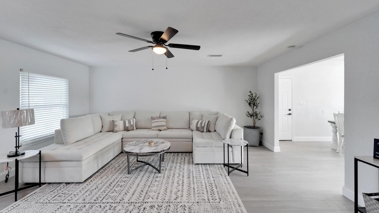 Photo of Bedroom in Bay Crest Park