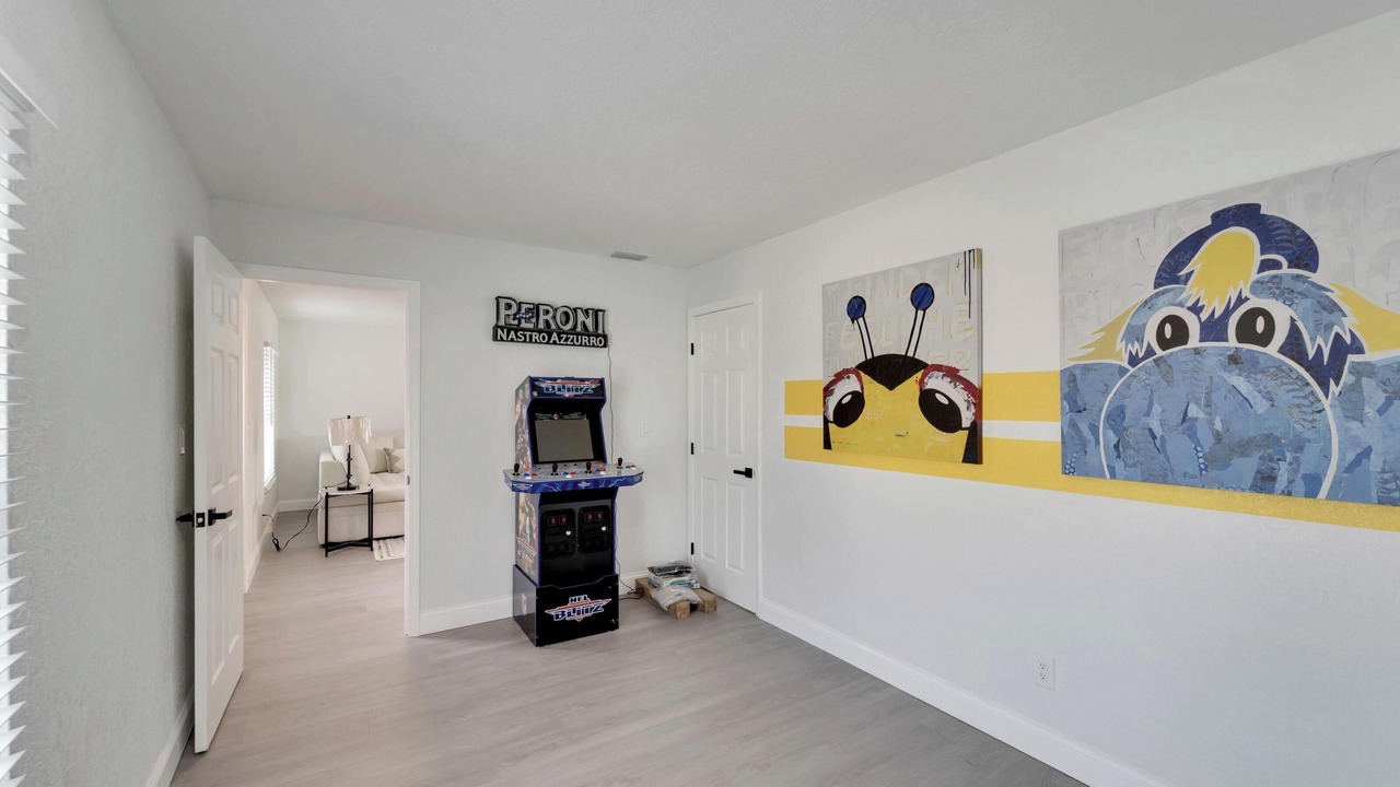 Photo of Bedroom in Bay Crest Park