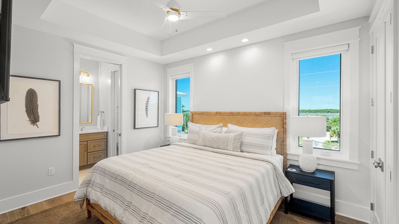 Photo of Bedroom in Apalachicola