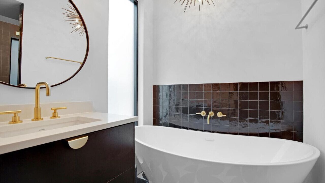 Photo of Bathroom in McKinley Heights