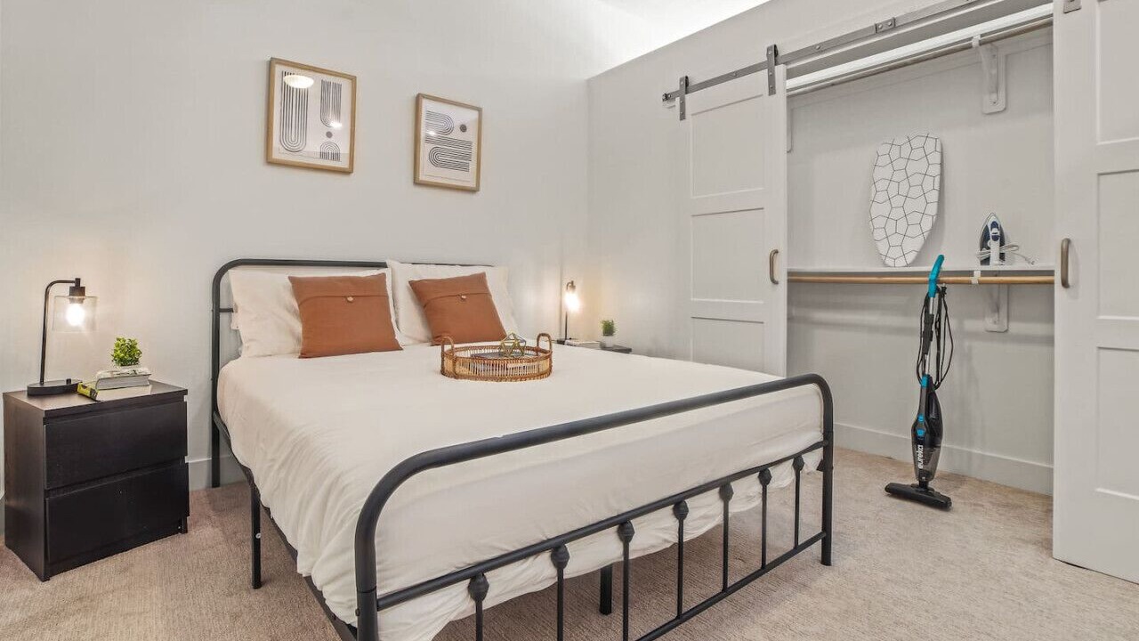 Photo of Bedroom in West Oak Hill