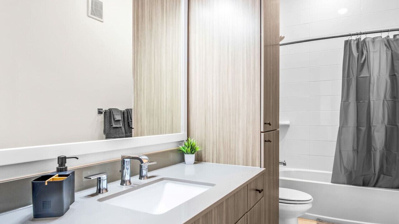 Photo of Bathroom in West Oak Hill