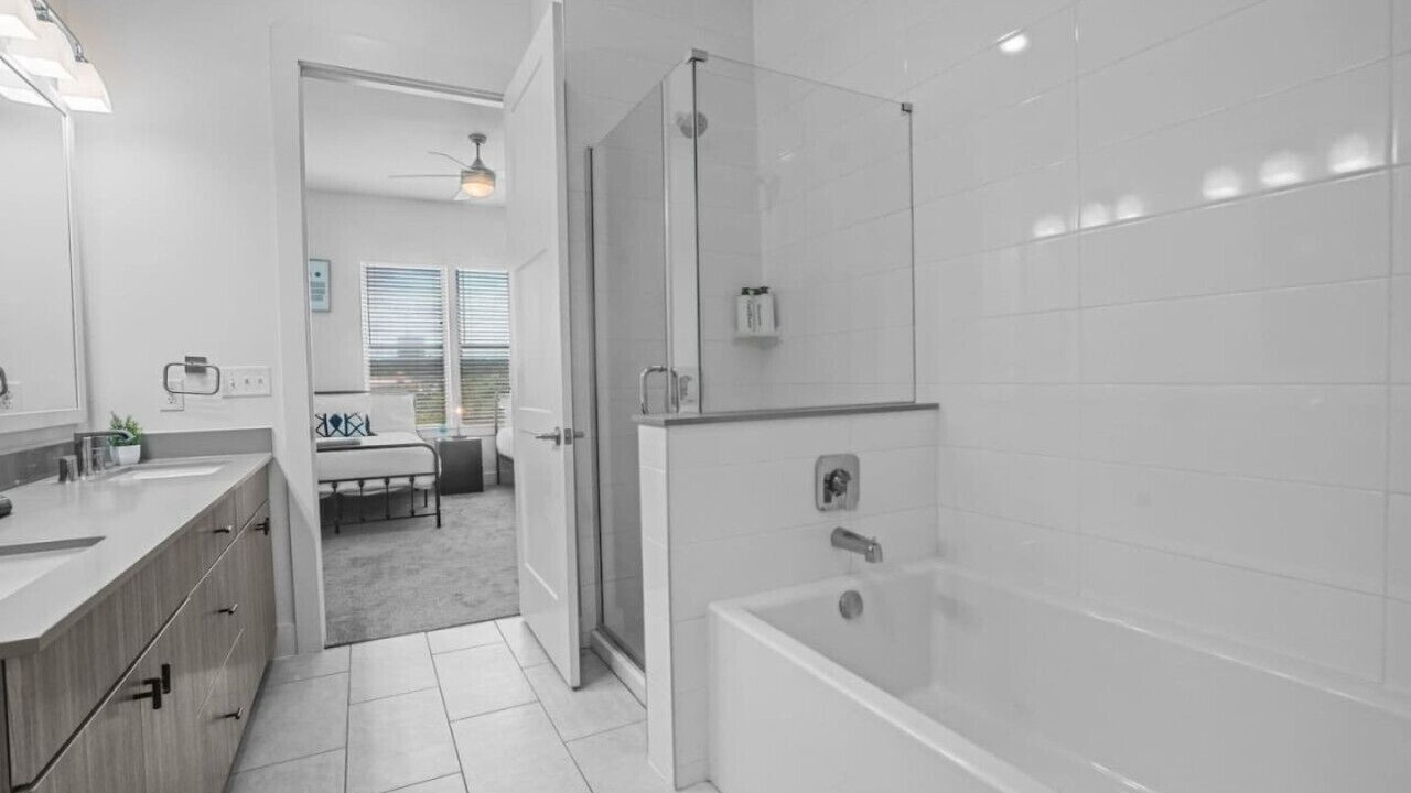Photo of Bathroom in West Oak Hill