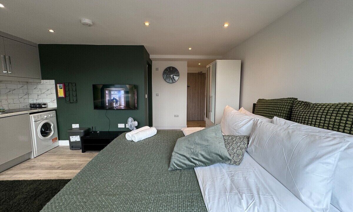 Photo of Others in Weavers