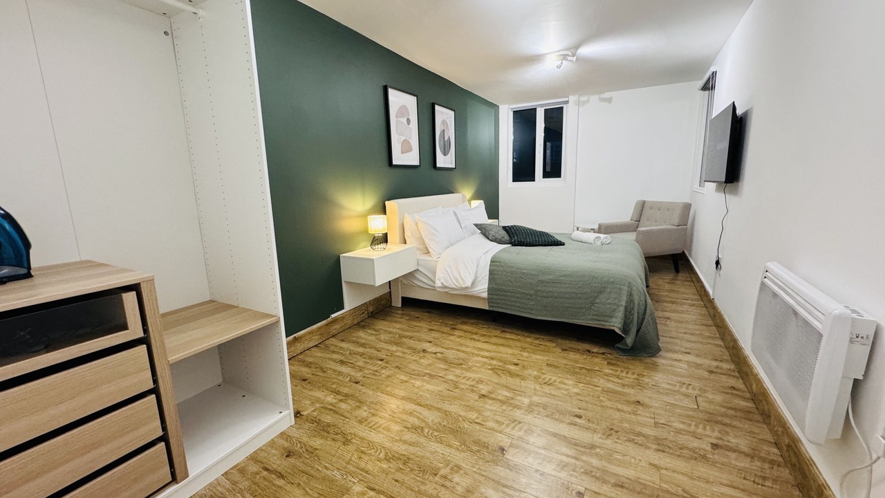 Photo of Others in St. Johns Wood