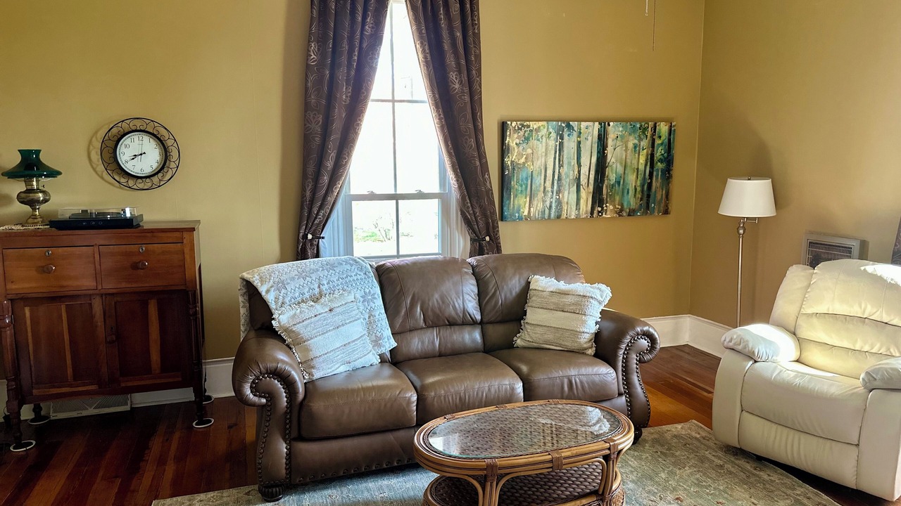 Photo of Livingroom in Arrington