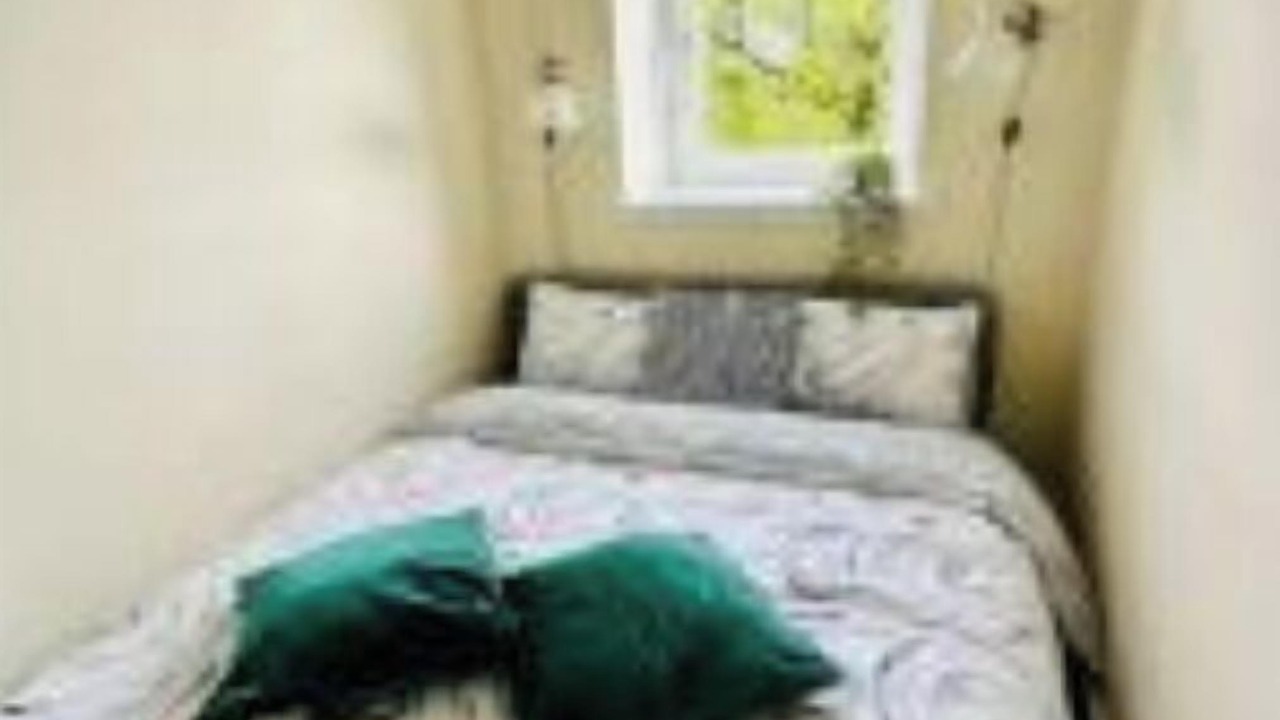 Photo of Bedroom in Dumbarton
