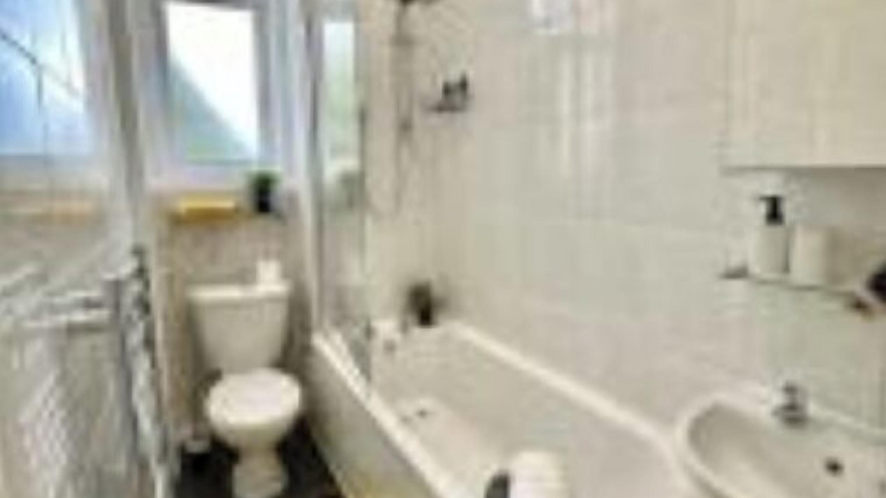 Photo of Bathroom in Dumbarton