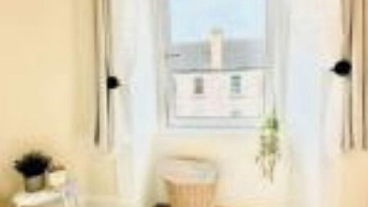 Photo of Bedroom in Dumbarton