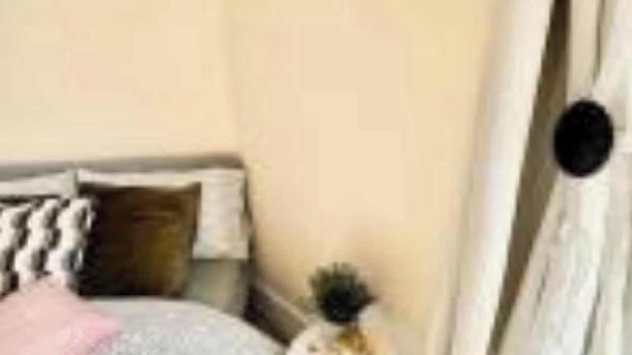 Photo of Bedroom in Dumbarton