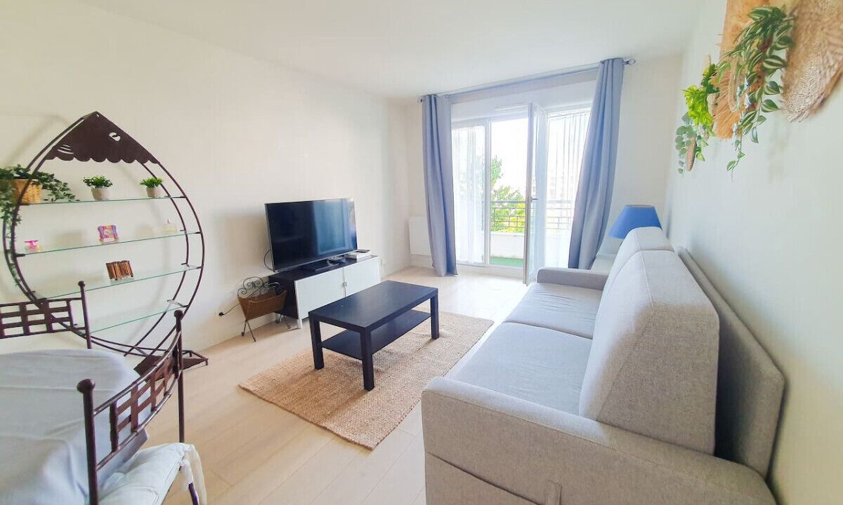 Photo of Livingroom in Chatillon