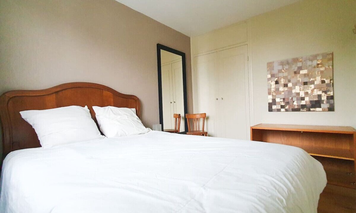 Photo of Bedroom in Vaucresson