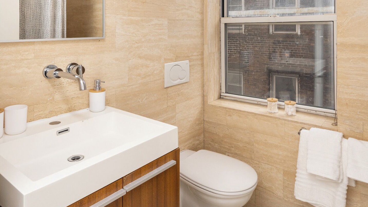 Photo of Bathroom in Tudor City